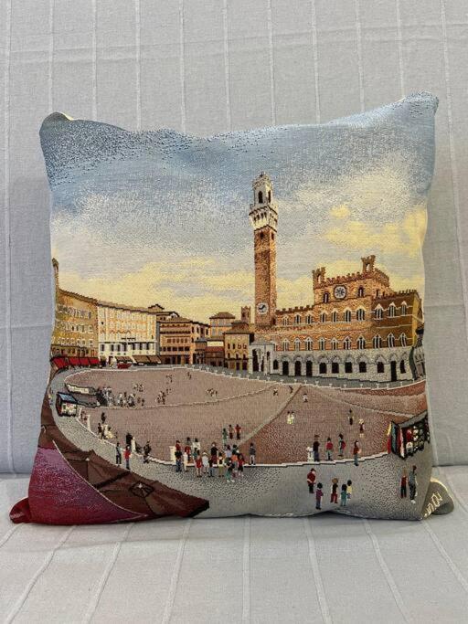 Nel Cuore Della Citta Siena Dış mekan fotoğraf